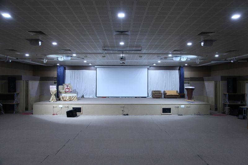 Atmiya Institute of Pharmacy, Atmiya University Rajkot Auditorium photo 4